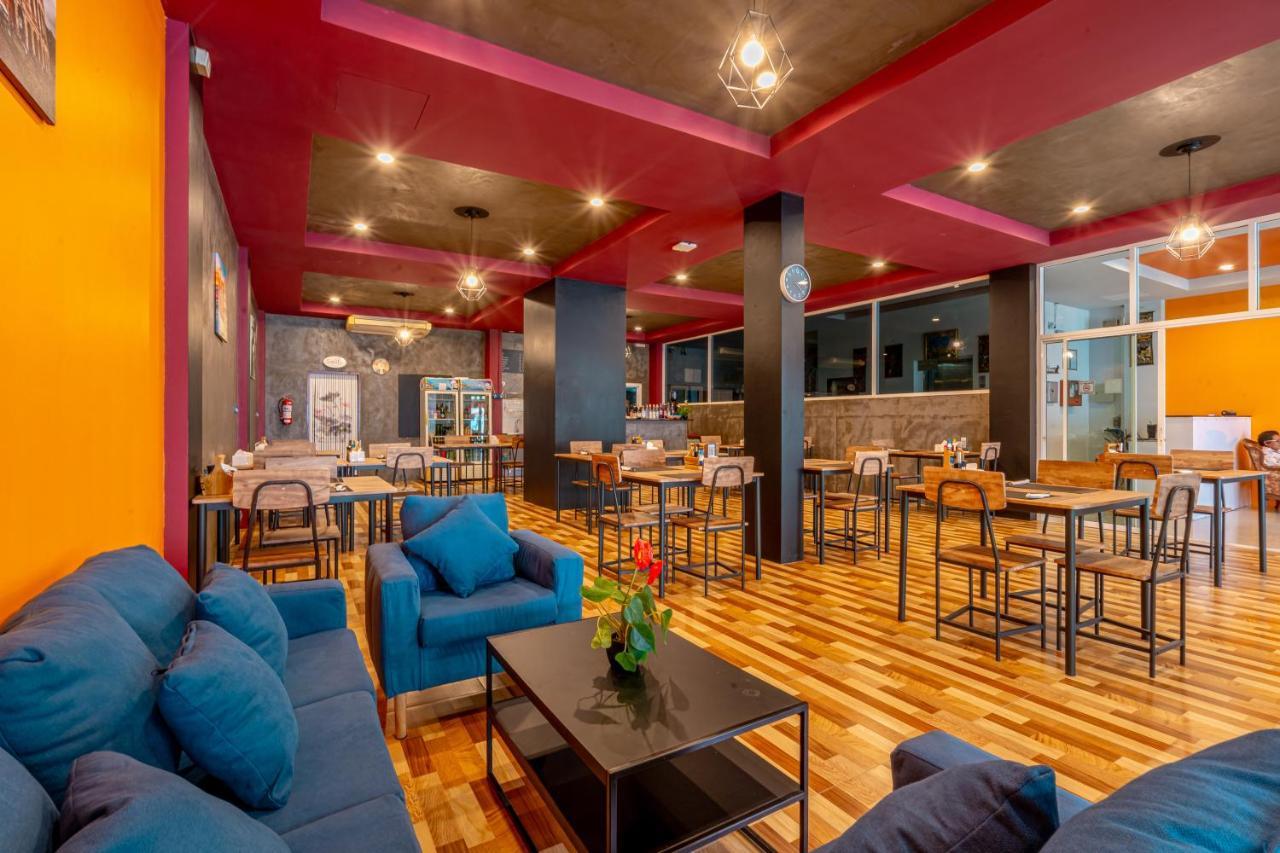 Nice To Meat You Rooms Patong Екстер'єр фото