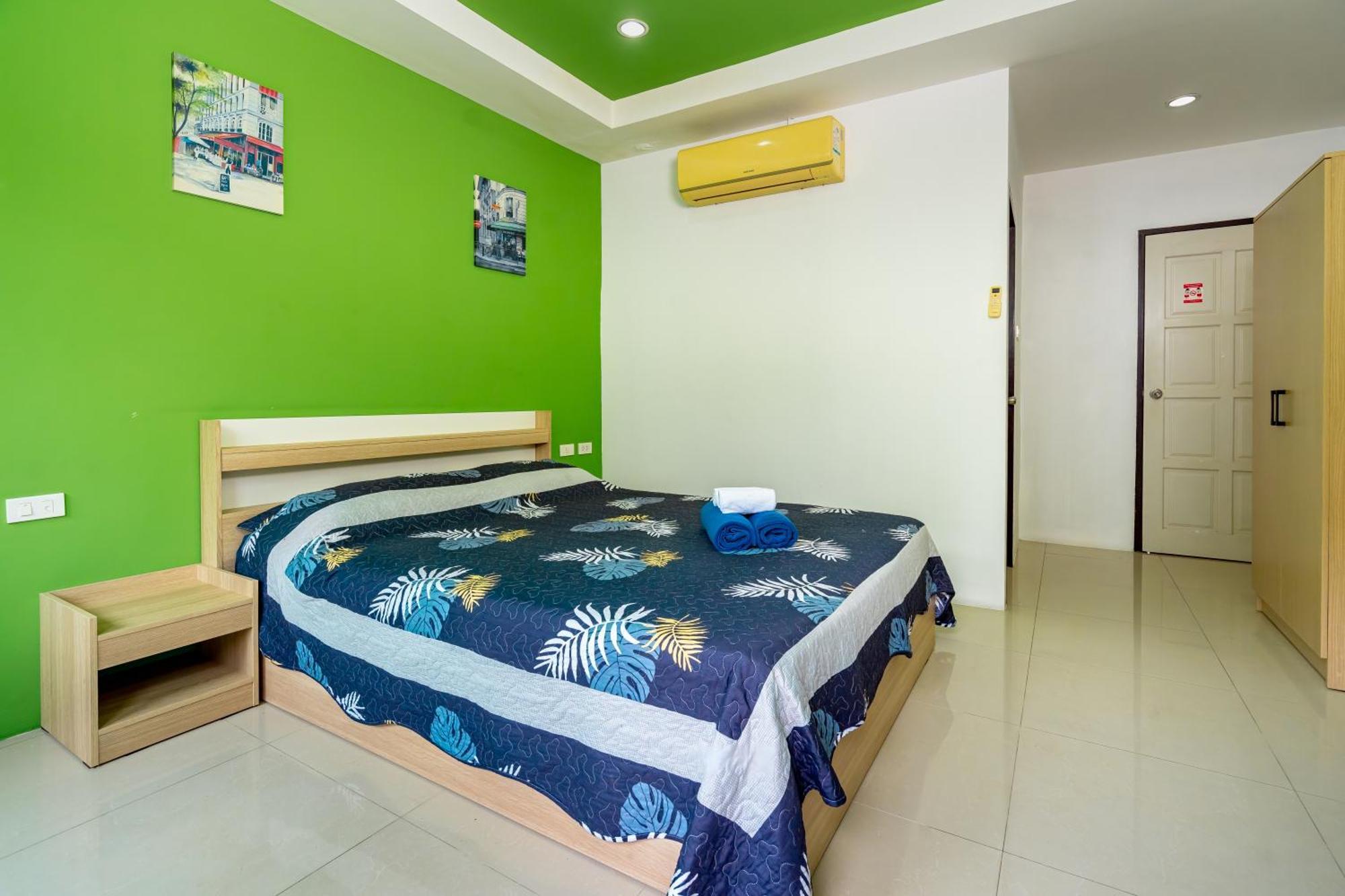 Nice To Meat You Rooms Patong Екстер'єр фото
